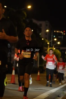 Runner Photo 1749312