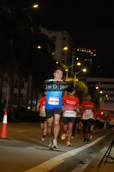 Runner Photo 1749338