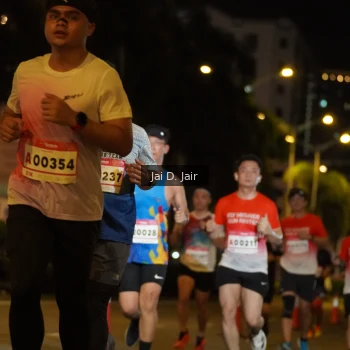 Runner Photo 1749355