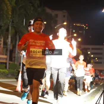 Runner Photo 1749364