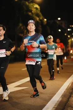 Runner Photo 1749461