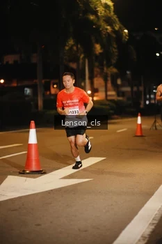 Runner Photo 1749470