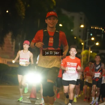 Runner Photo 1749482