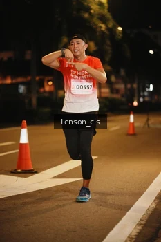 Runner Photo 1749493