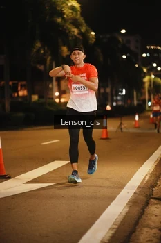 Runner Photo 1749496