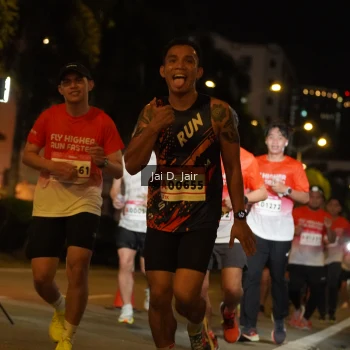 Runner Photo 1749513