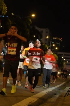 Runner Photo 1749531