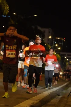 Runner Photo 1749535