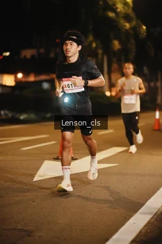 Runner Photo 1749548
