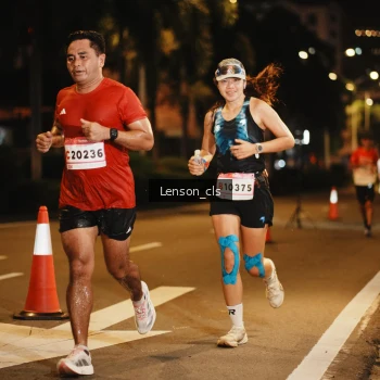 Runner Photo 1749582