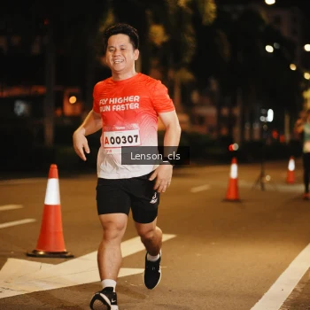 Runner Photo 1749585