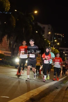 Runner Photo 1749599