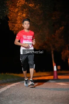 Runner Photo 1749611