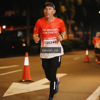 Runner Photo 1749613