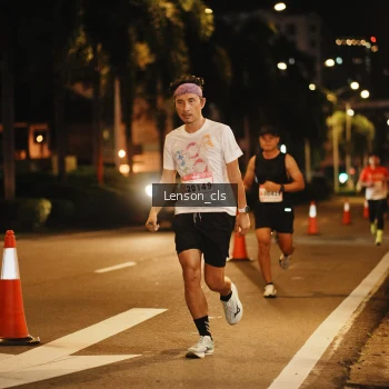 Runner Photo 1749645