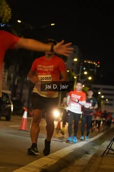 Runner Photo 1749649