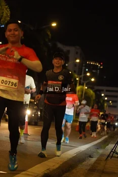Runner Photo 1749665