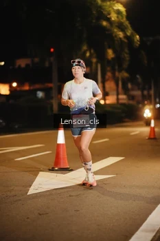 Runner Photo 1749703
