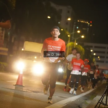 Runner Photo 1749720