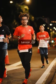Runner Photo 1749738