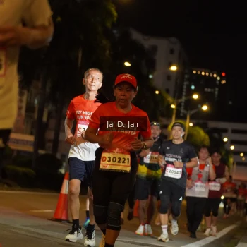 Runner Photo 1749752