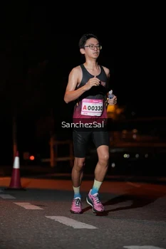 Runner Photo 1749836