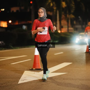 Runner Photo 1749974