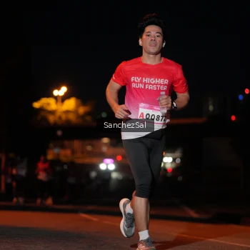 Runner Photo 1750051