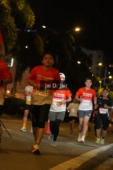 Runner Photo 1750092