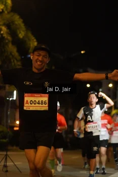 Runner Photo 1750126