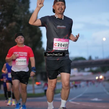 Runner Photo 1750167
