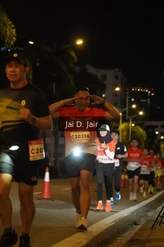 Runner Photo 1750189