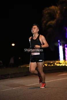Runner Photo 1750281