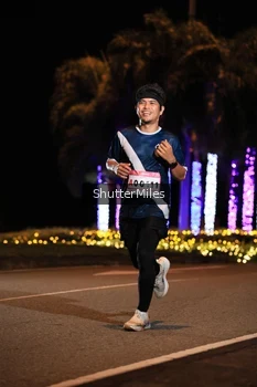 Runner Photo 1750324