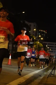 Runner Photo 1750394
