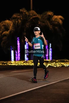 Runner Photo 1750396