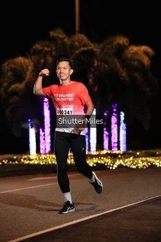 Runner Photo 1750398