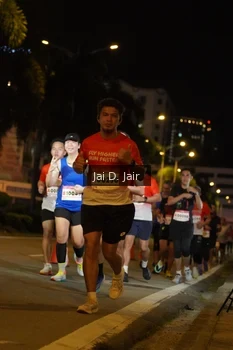 Runner Photo 1750412