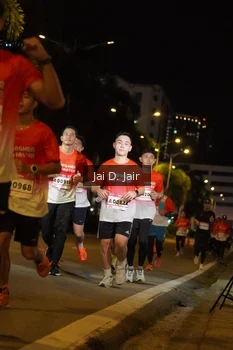 Runner Photo 1750622