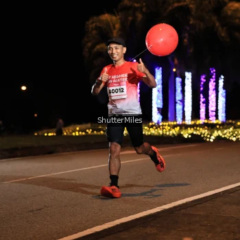 Runner Photo 1750638