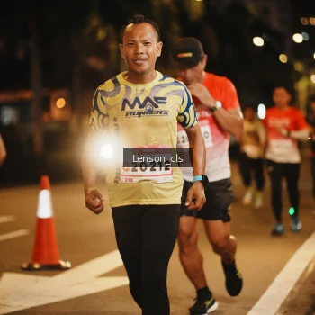 Runner Photo 1750691