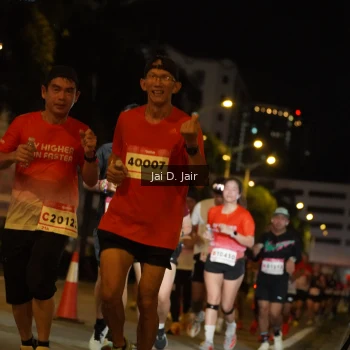 Runner Photo 1750770