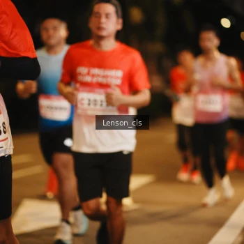 Runner Photo 1750784