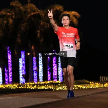 Runner Photo 1750798