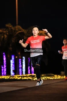 Runner Photo 1750817