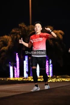 Runner Photo 1750820