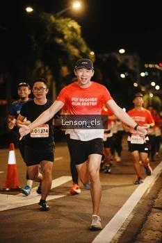 Runner Photo 1750934