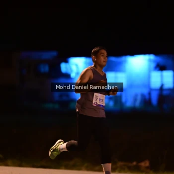 Runner Photo 1750997