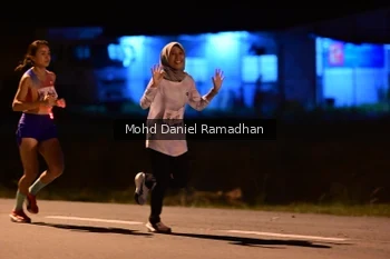 Runner Photo 1751043