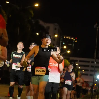Runner Photo 1751111